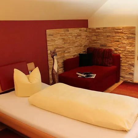 Inn Gasthof Loewen Roens Rons