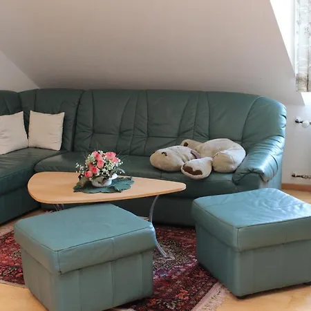 Gasthof Loewen Roens