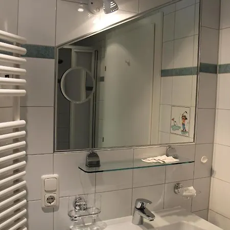 Gasthof Loewen Roens